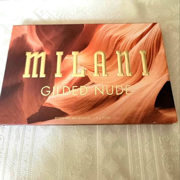 BRAND NEW! Milani Glided Nude Hyper-Pigmented Eyeshadow Palette - Picture 2 of 5